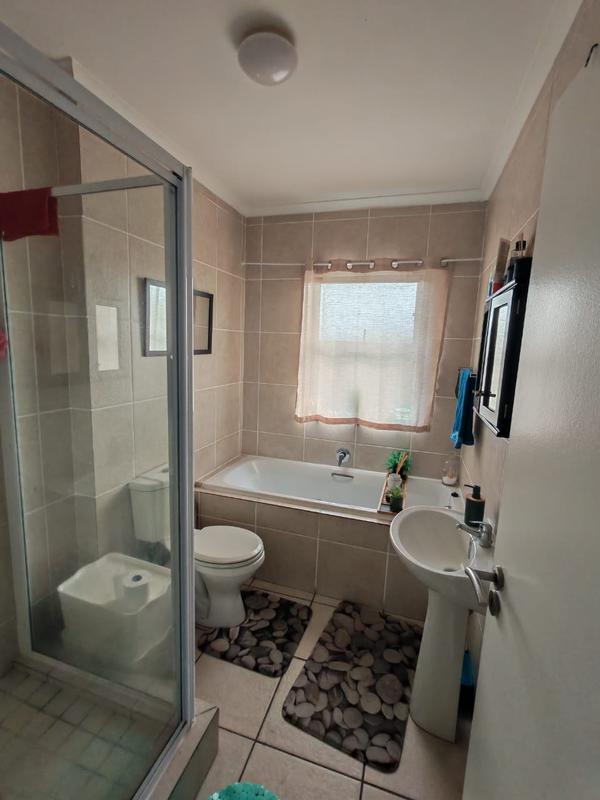 To Let 2 Bedroom Property for Rent in Brackenfell Western Cape